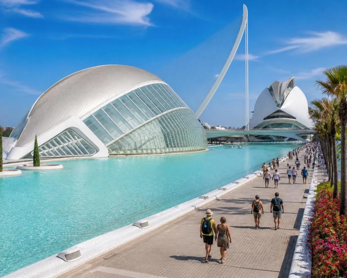 découvrez valence en espagne : savourez une paella authentique, explorez la cité des arts et des sciences impressionnante et détendez-vous sur les plages magnifiques de la malvarrosa.